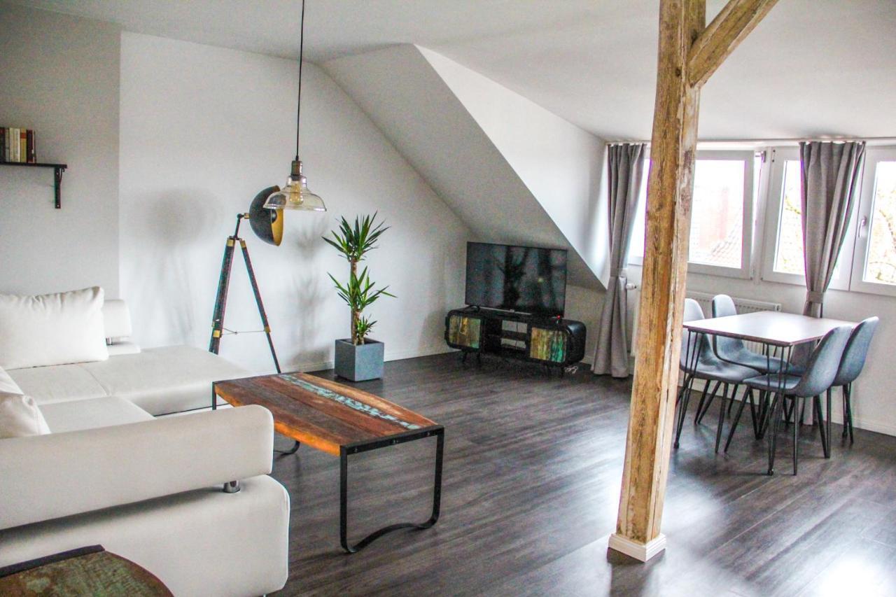 Exklusive 2 Zi. Dachgeschosswohnung In Top Lage! BRE 외부 사진